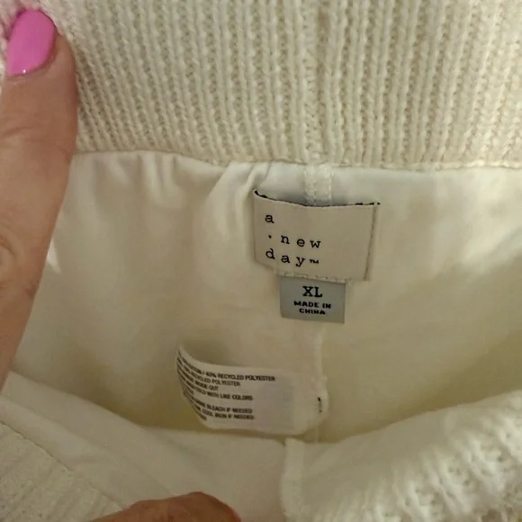 A New Day crochet shorts - Picture 3 of 5